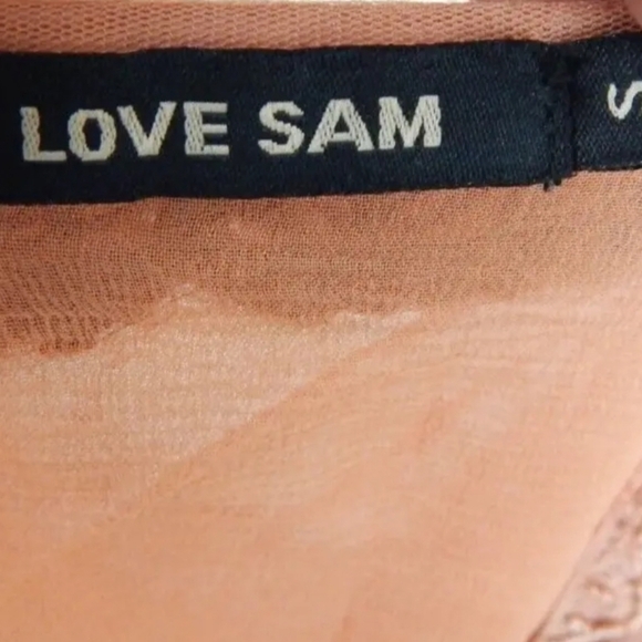 Love Sam Anthropologie Beaded Floral Top - Picture 4 of 4